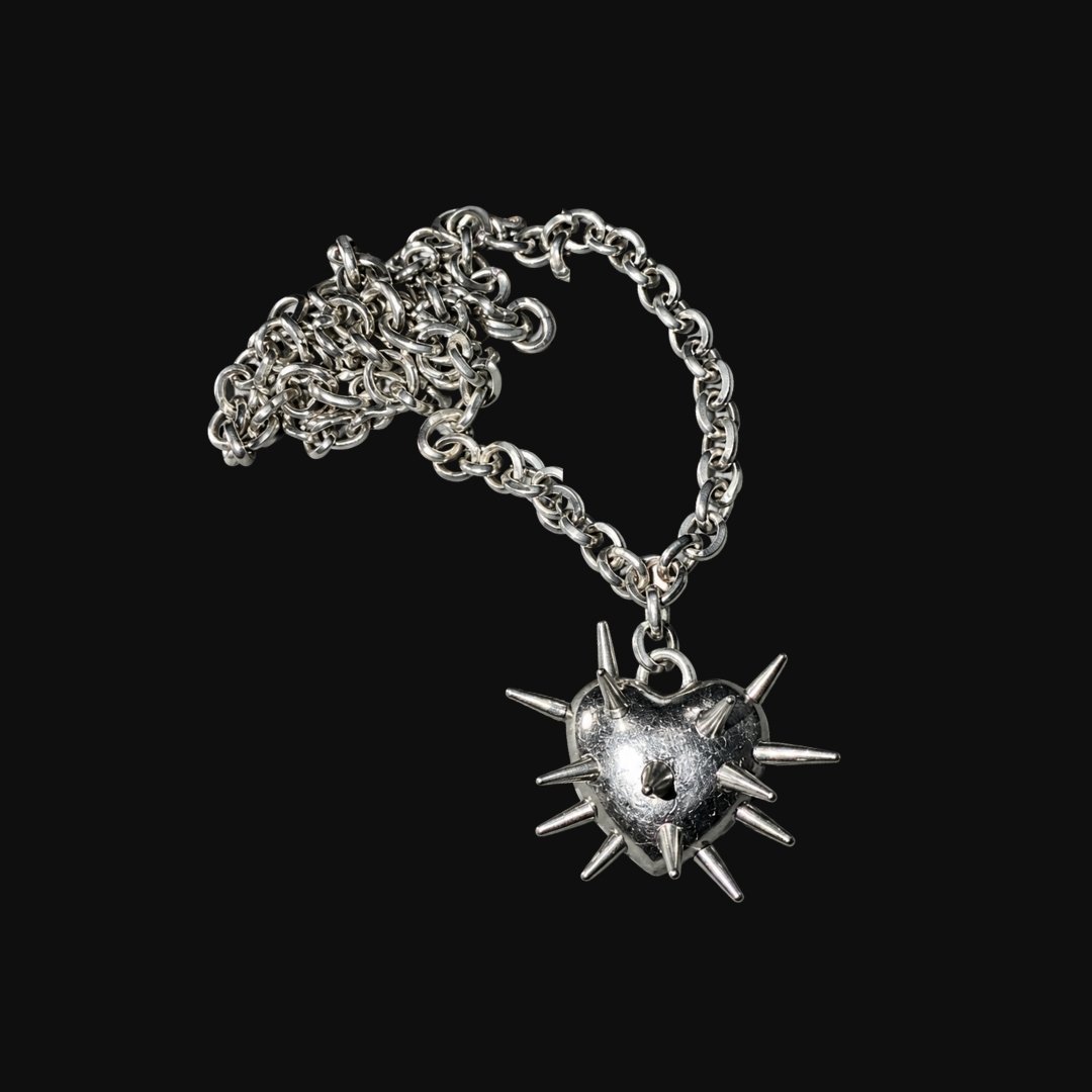 HEART NECKLACE